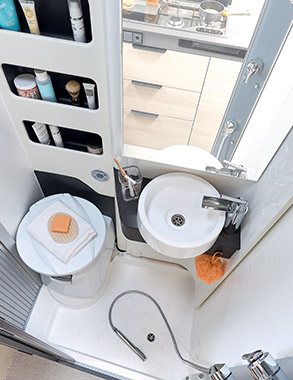 converted van Dreamer D51 ADDICT - Bathroom